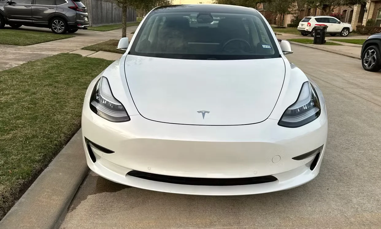 Tesla Model 3 2020